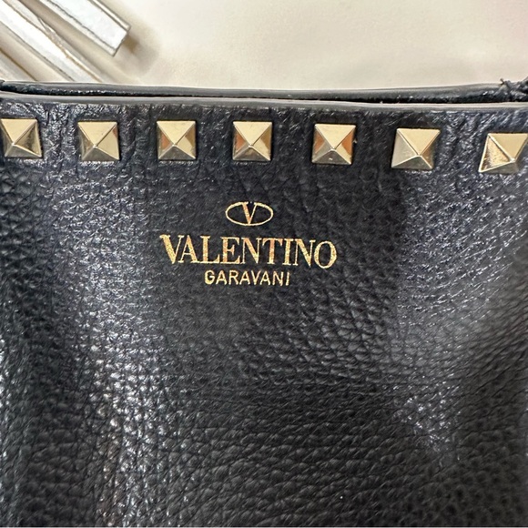 VALENTINO ROCKSTUD TOTE - Picture 2 of 11